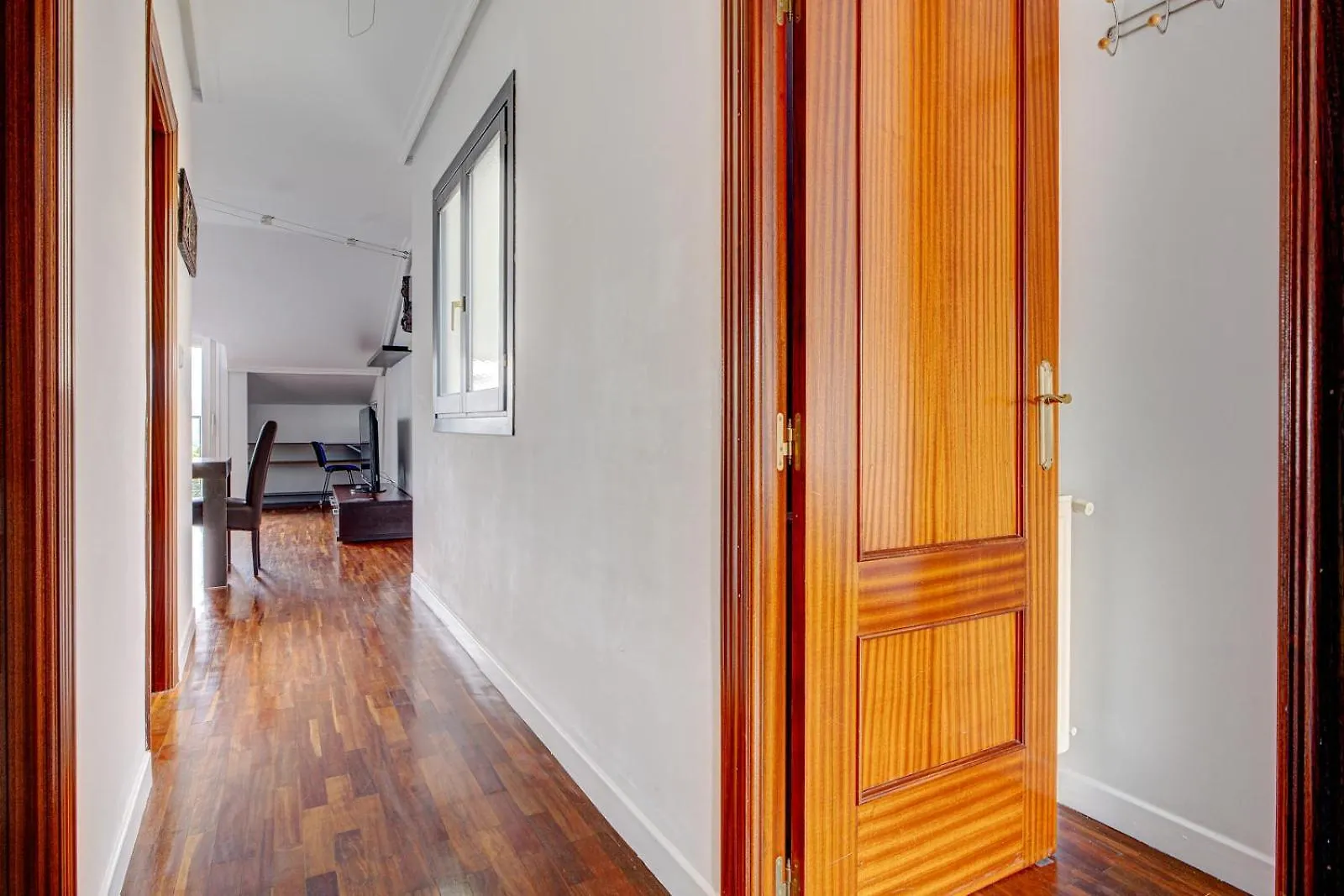 Apartmán Luminoso Atico Con Terraza, Irun, Parking, 4Pax Španělsko