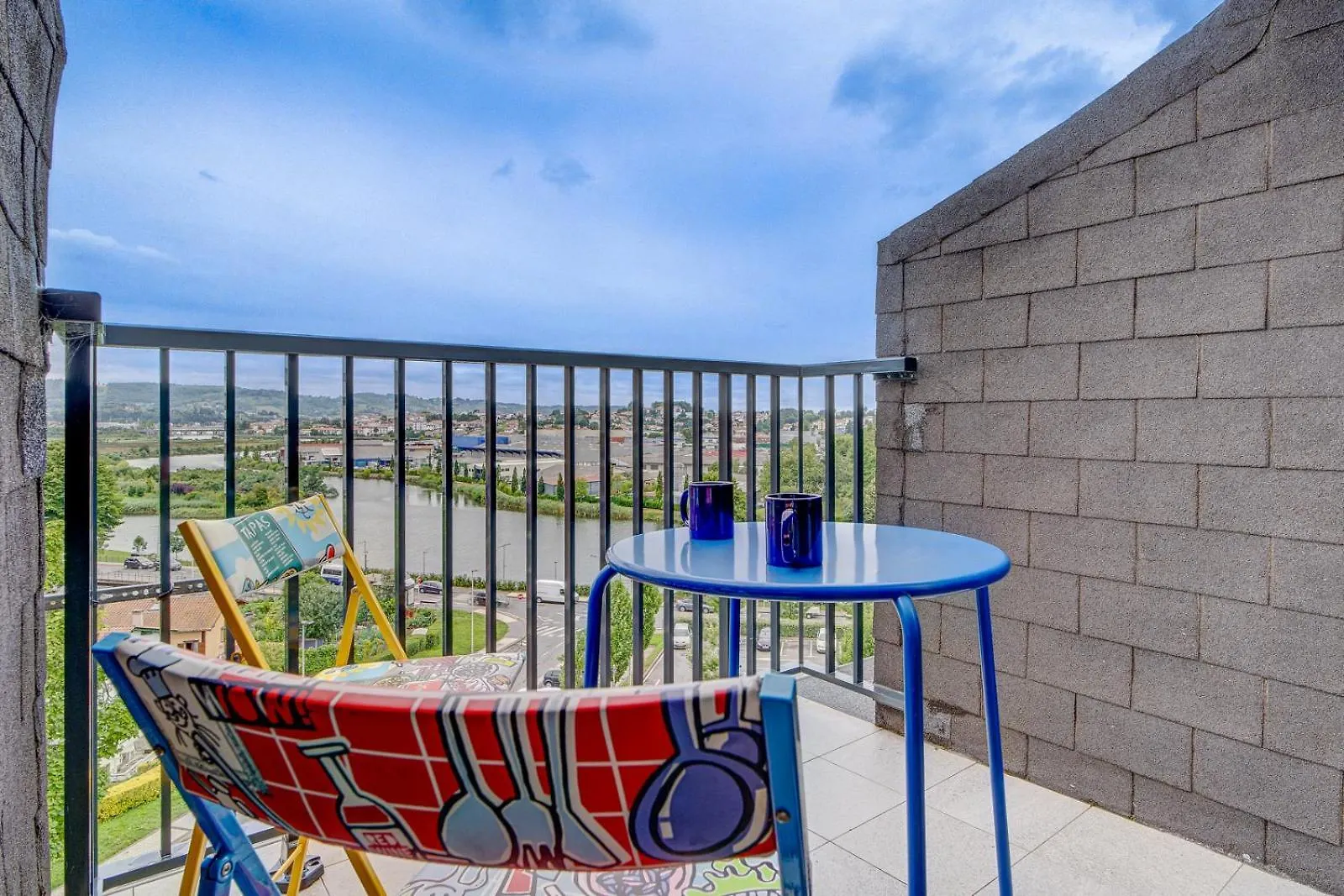 Apartamento Luminoso Atico Con Terraza, Irun, Parking, 4Pax España